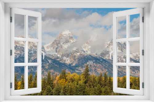 Fototapeta Naklejka Na Ścianę Okno 3D - Scenic Autumn Landscape in the Tetons