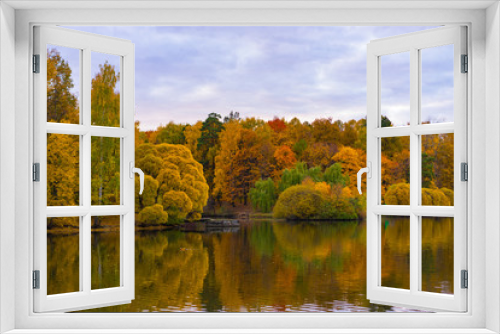 Fototapeta Naklejka Na Ścianę Okno 3D - autumn landscape with lake and trees