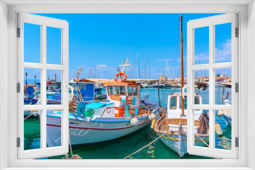 Fototapeta Naklejka Na Ścianę Okno 3D - Port of Aegina with old fishing boats