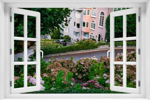 Fototapeta Naklejka Na Ścianę Okno 3D - Lombard Street San Francisco City Life