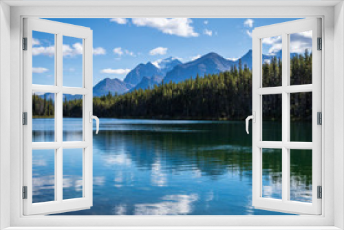 Fototapeta Naklejka Na Ścianę Okno 3D - Reflections of Herbert Lake