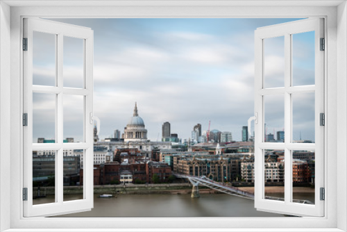 Fototapeta Naklejka Na Ścianę Okno 3D - Skyline of the City of London by the river Thames
