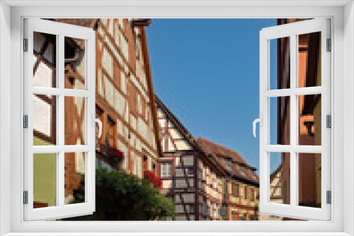 Fototapeta Naklejka Na Ścianę Okno 3D - Fachwerkhäuser in der Altstadt von Rothenburg ob der Tauber in Mittelfranken, Bayern, Deutschland 