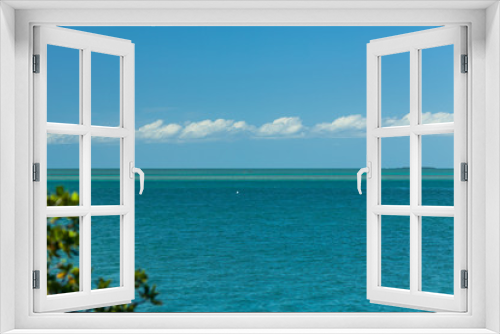 Fototapeta Naklejka Na Ścianę Okno 3D - Tropical paradise beach, wide panorama. Ocean line landscape.