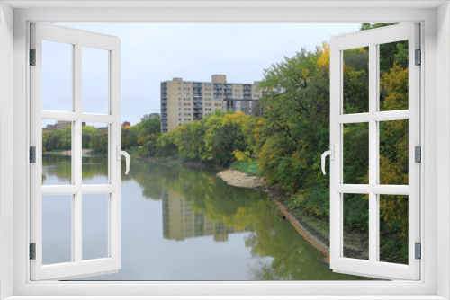 Fototapeta Naklejka Na Ścianę Okno 3D - View of Assiniboine River in Winnipeg, Canada