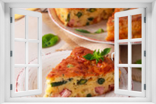 Fototapeta Naklejka Na Ścianę Okno 3D - Ham, cheese and green beans quiche