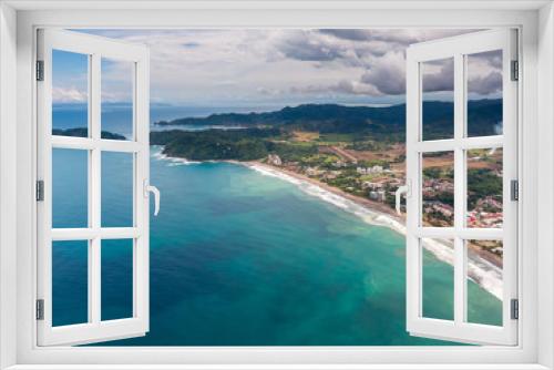 Fototapeta Naklejka Na Ścianę Okno 3D - Beautiful aerial view of the Jaco Beach in Costa Rica