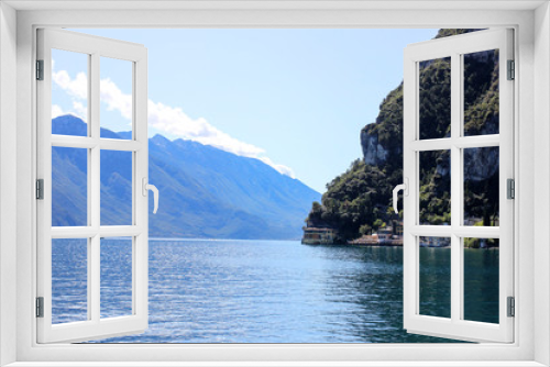 Fototapeta Naklejka Na Ścianę Okno 3D - Riva Del Garda, Italy