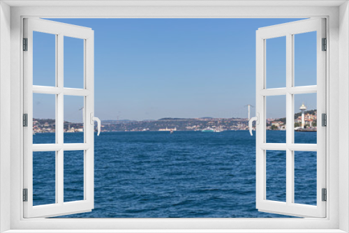 Fototapeta Naklejka Na Ścianę Okno 3D - Amazing panorama from Bosporus to city of Istanbul