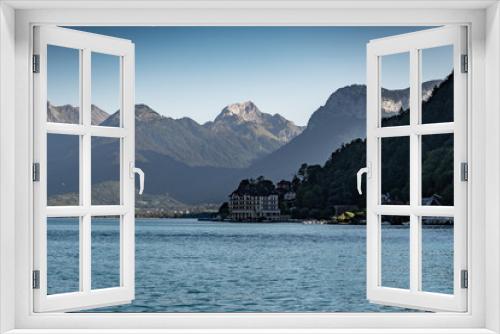 Fototapeta Naklejka Na Ścianę Okno 3D - Lake Annecy, perialpine lake in Haute-Savoie, France.