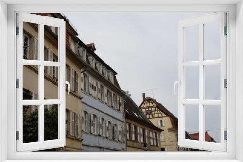 Fototapeta Naklejka Na Ścianę Okno 3D - Alte Hausfassaden in Wissembourg im Elsass