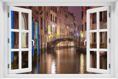 Fototapeta Naklejka Na Ścianę Okno 3D - Venetian bridge