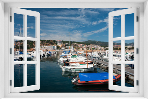 Fototapeta Naklejka Na Ścianę Okno 3D - Harbor in San Feliu de Gauxols