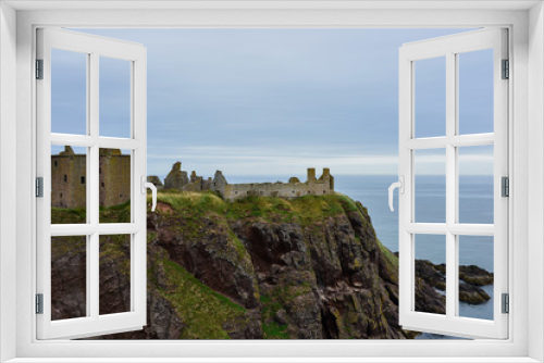 Fototapeta Naklejka Na Ścianę Okno 3D - Dunnottar Castle landscape in Scotland