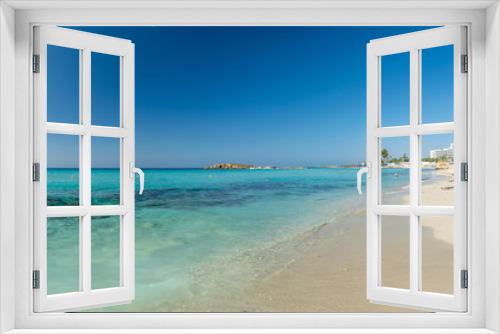 Fototapeta Naklejka Na Ścianę Okno 3D - The most famous beach of Cyprus with crystal clear water. Nissi Beach.