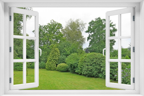 Fototapeta Naklejka Na Ścianę Okno 3D - Blick in den Garten 