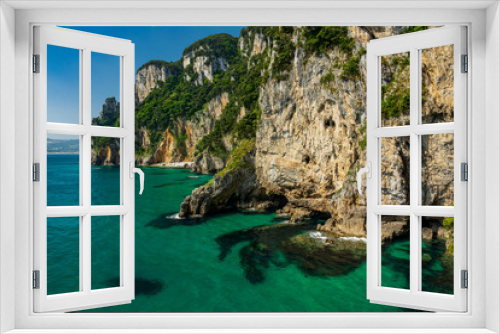 Fototapeta Naklejka Na Ścianę Okno 3D - Rock cliffs and deep green Cantabrian ocean