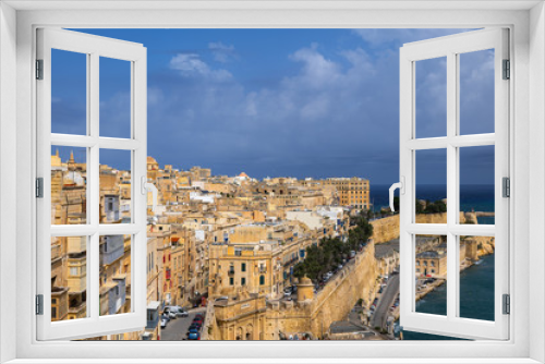 Fototapeta Naklejka Na Ścianę Okno 3D - City of Valletta in Malta