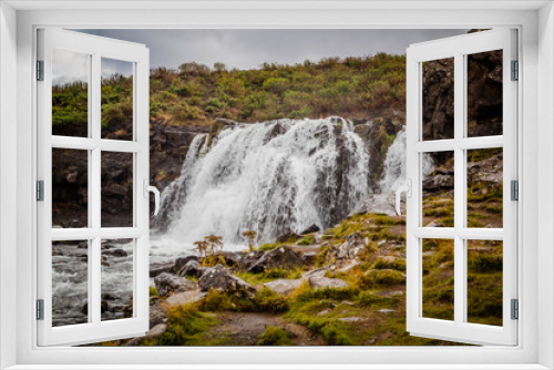 Fototapeta Naklejka Na Ścianę Okno 3D - River landscape in Iceland