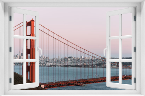 Fototapeta Naklejka Na Ścianę Okno 3D - Abendstimmung an der schönen Golden Gate Bridge in San Francisco/kalifornien USA