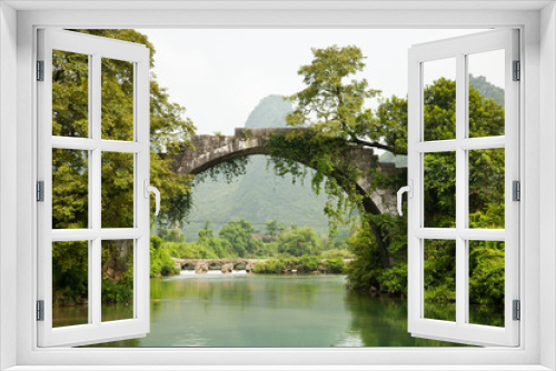 Fototapeta Naklejka Na Ścianę Okno 3D - Ancient stone bridge