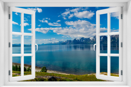 Fototapeta Naklejka Na Ścianę Okno 3D - Beautiful view of the fjord in Norway
