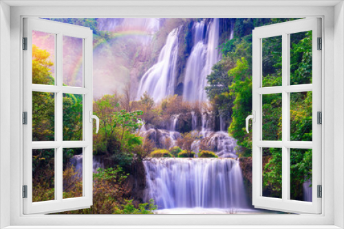Fototapeta Naklejka Na Ścianę Okno 3D - Tee lor su waterfall in Thailand at the tropical forest , Umphang District, Tak Province, Thailand..