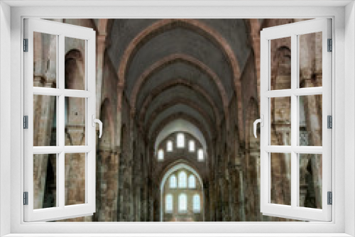 Fototapeta Naklejka Na Ścianę Okno 3D - Nef de l'église abbatiale de Fontenay, France