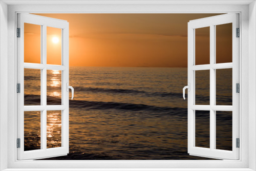 Fototapeta Naklejka Na Ścianę Okno 3D - Beautiful sunset above the sea