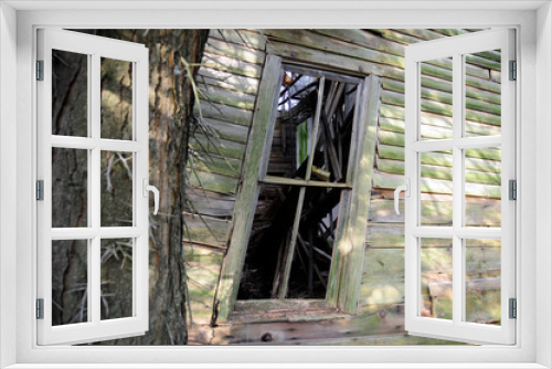Fototapeta Naklejka Na Ścianę Okno 3D - Window of Abandon House