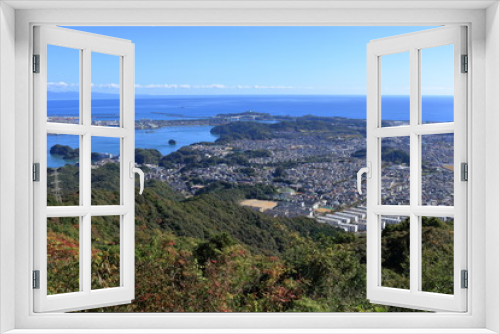 Fototapeta Naklejka Na Ścianę Okno 3D - 鷲尾山山頂から市街地を眺める　秋（高知県高知市）