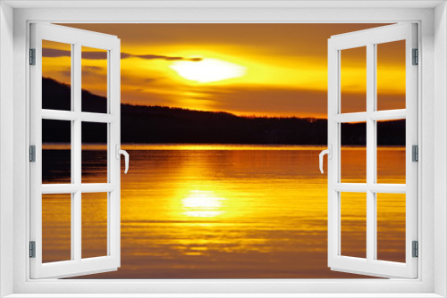 Fototapeta Naklejka Na Ścianę Okno 3D - 北海道の屈斜路湖、和琴半島の夜明け