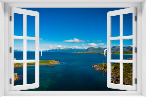 Fototapeta Naklejka Na Ścianę Okno 3D - Lighthouse Hovsund Lofoten Islands Norway
