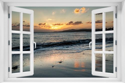 Fototapeta Naklejka Na Ścianę Okno 3D - Reflection on the shore at sunset
