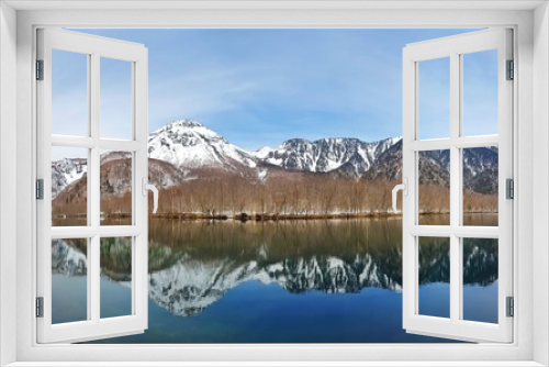 Fototapeta Naklejka Na Ścianę Okno 3D - lake in mountains