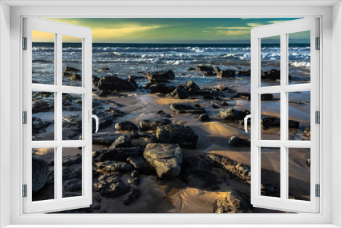 Fototapeta Naklejka Na Ścianę Okno 3D - playa piedras mar océano arena atardedecer 