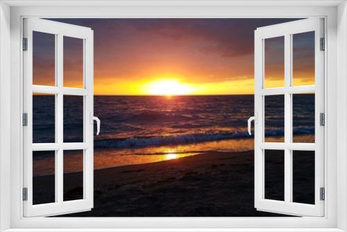 Fototapeta Naklejka Na Ścianę Okno 3D - Sunset over the Gulf of Mexico