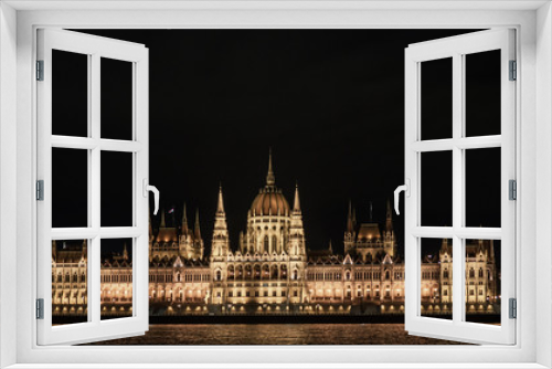 Fototapeta Naklejka Na Ścianę Okno 3D - Budapest parliament over the Danube river