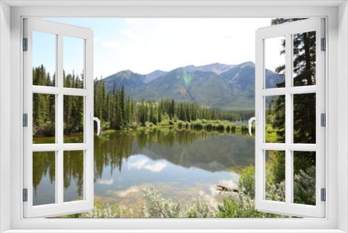 Fototapeta Naklejka Na Ścianę Okno 3D - British Columbia Rocky Mountains Alberta landscapes with pine trees and lakes