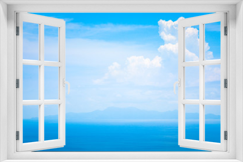 Fototapeta Naklejka Na Ścianę Okno 3D - Background Texture of Ocean Skyline with Tropical Beach against Blue Sky and White Clouds in Summer Sunny Day