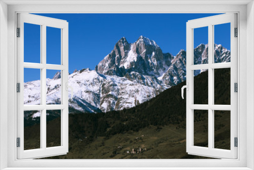 Fototapeta Naklejka Na Ścianę Okno 3D - Ancient watchtowers and a village in Svaneti Georgia. Mountain landscape panorama