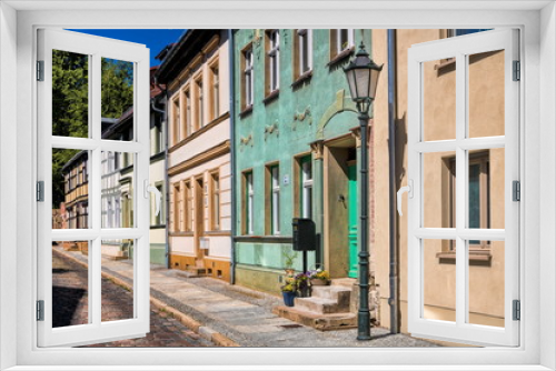 Fototapeta Naklejka Na Ścianę Okno 3D - altes stadtviertel katzenellenbogen in bernau bei berlin, deutschland