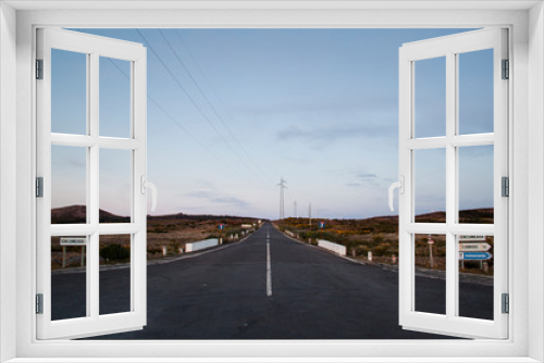 Fototapeta Naklejka Na Ścianę Okno 3D - highway in landscape