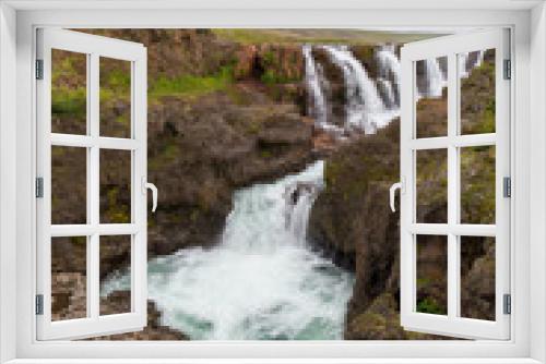 Fototapeta Naklejka Na Ścianę Okno 3D - Fluss durchbricht Fels