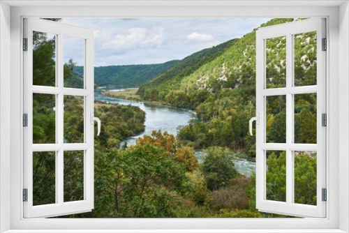 Fototapeta Naklejka Na Ścianę Okno 3D - Главный национальный парк Хорватии с его многочисленными озерами, каскадами водопадов