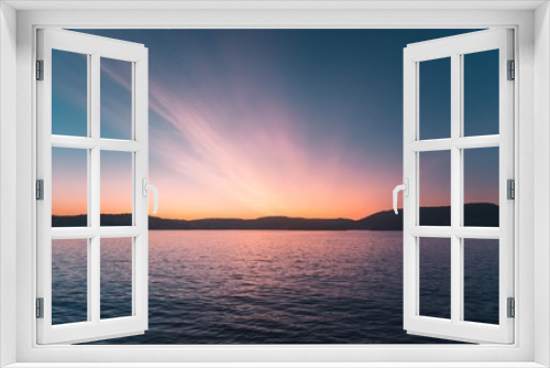 Fototapeta Naklejka Na Ścianę Okno 3D - Sunset over Lake