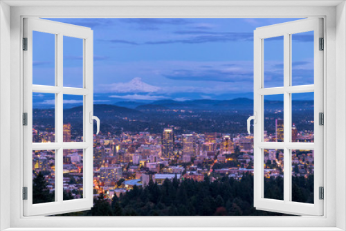 Fototapeta Naklejka Na Ścianę Okno 3D - Portland Oregon cityscape skyline transitioning from day to night and Mt. Hood in the far distance. Night coming over the city of Portland Oregon USA America. Urban city lifestyle.