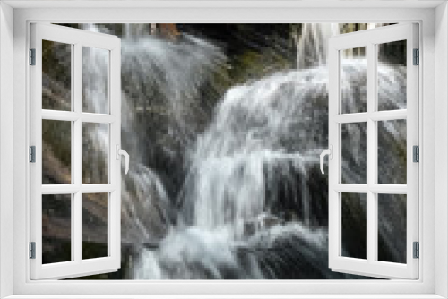 Fototapeta Naklejka Na Ścianę Okno 3D - Bautiful mountain waterfall