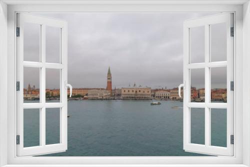 Fototapeta Naklejka Na Ścianę Okno 3D -  Venise.	