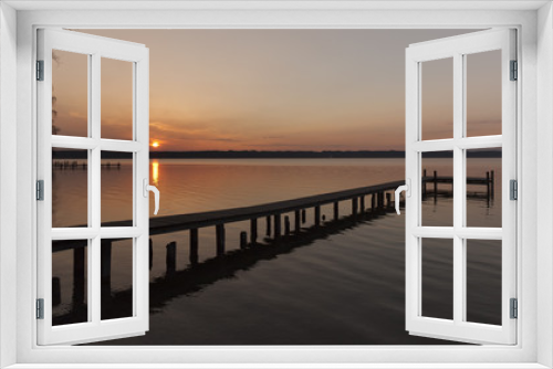 Fototapeta Naklejka Na Ścianę Okno 3D - sunset at lake Starnberg